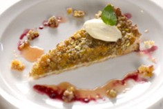 Abrikos- og valnøddetærte